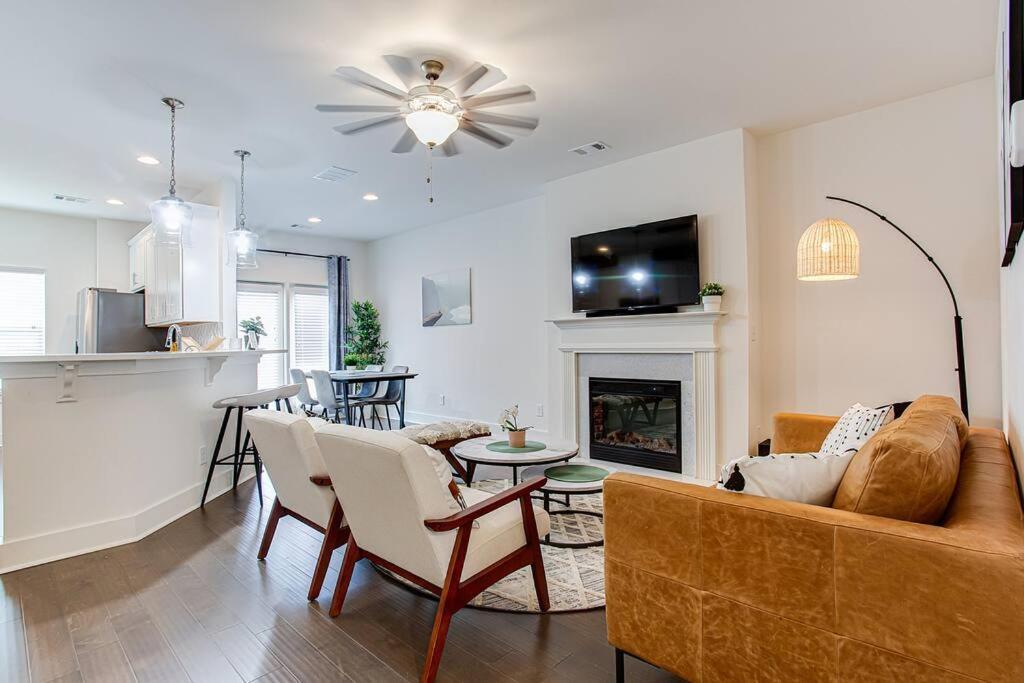 2022 Quiet Relaxing And Secure Town House Near Atlanta Daire Redan Dış mekan fotoğraf