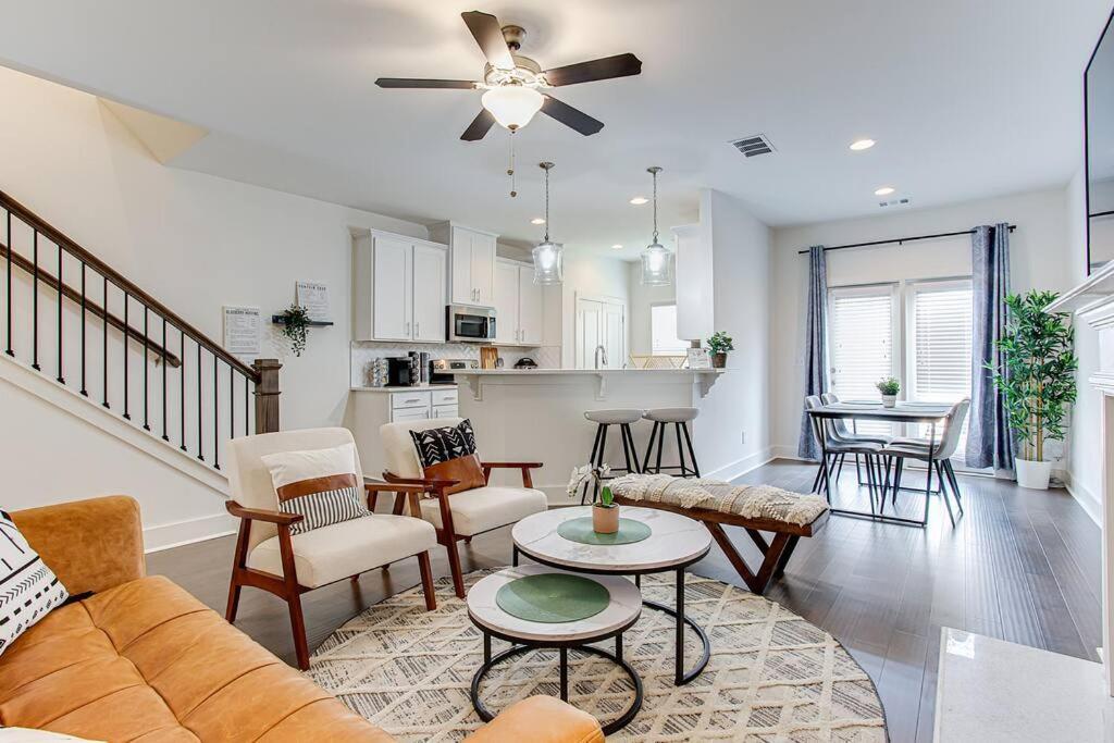 2022 Quiet Relaxing And Secure Town House Near Atlanta Daire Redan Dış mekan fotoğraf
